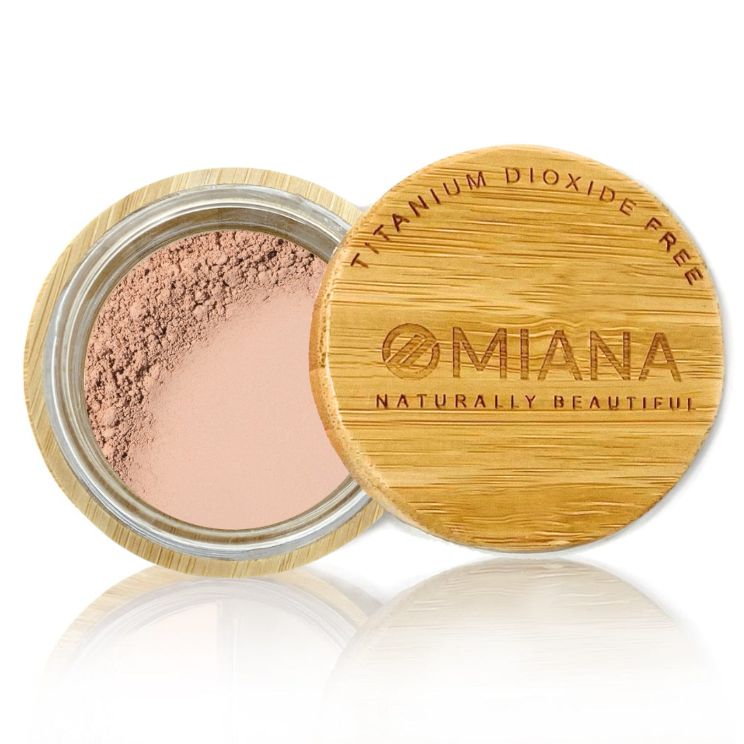 Omiana Clever Loose Powder Mineral Foundation - Without Mica, Titanium Dioxide, & More! - swatch on white background